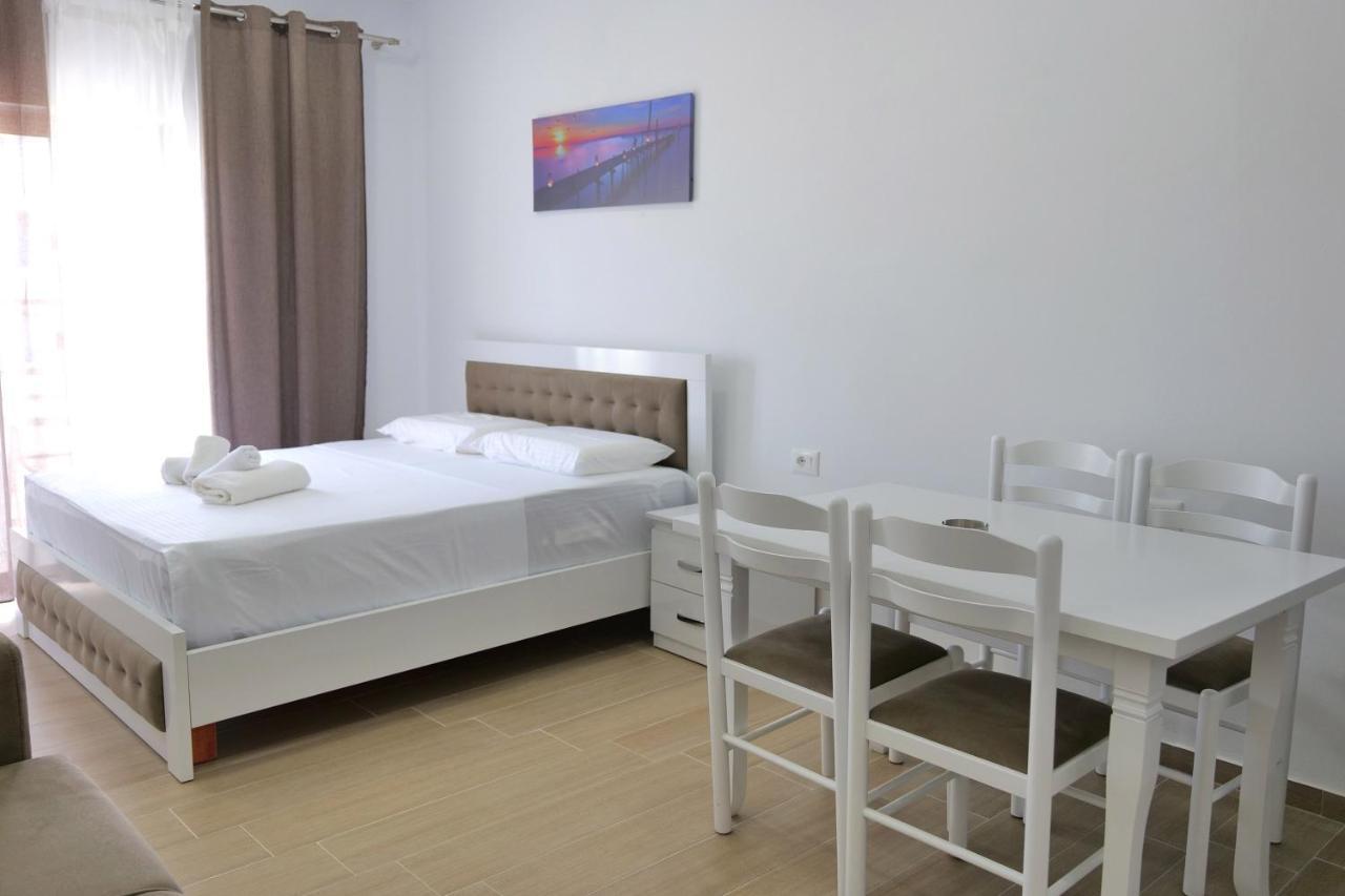 Iljo Apartments Ksamil Kültér fotó